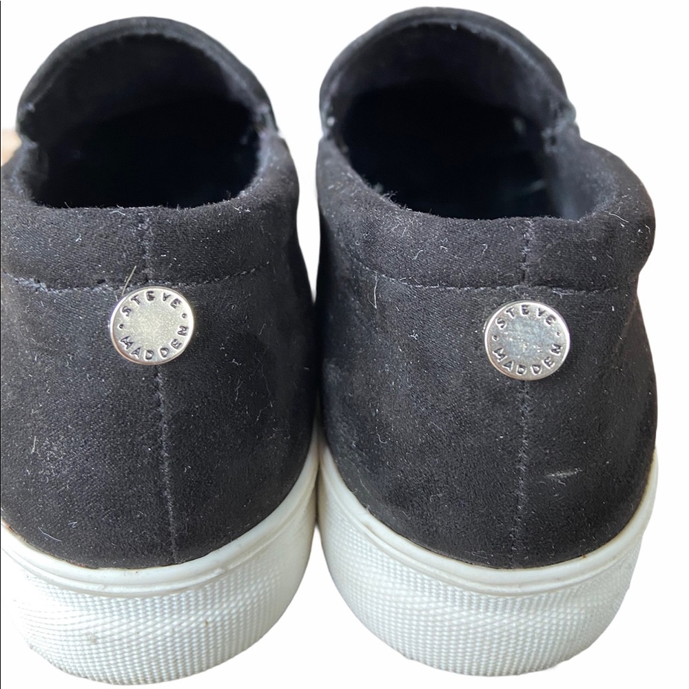 Steve Madden Garcie Slip Ons - Picture 8 of 10